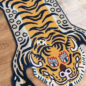 Handgetufteter Wollteppich: Tiger Animal Print