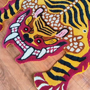 Tibaten Tiger Animal Print Shape Handmade Hand tufted Area Rug 100% Pure Woolen Rug For Living Room Bedrom Kids Room Any Room For Home Decor