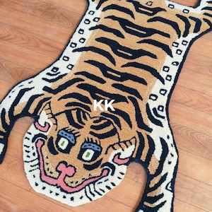 Handgetufteter Wollteppich: Tibetischer Tiger Tiermuster