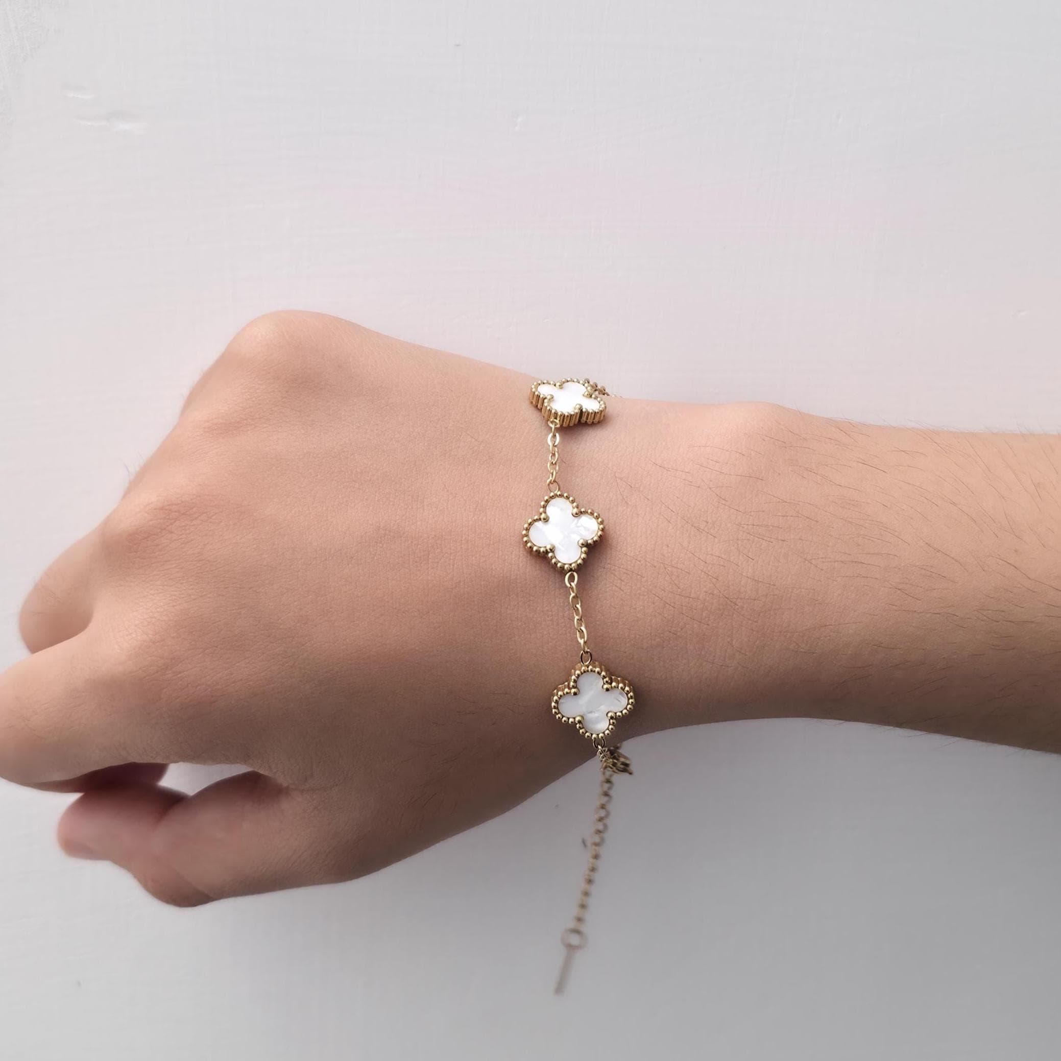 Clover bracelet - Etsy 日本