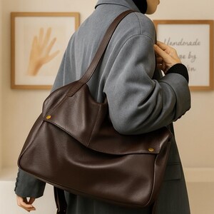 2025 Large Leather Tote Bag – Women’s Genuine Leather Shoulder Purse, Casual Crossbody Handbag for University & Commuting Use