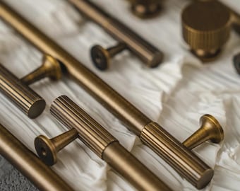 Alter Messing Schrank Griffe: Gold Gestreifte Knäufe aus Massivem Messing