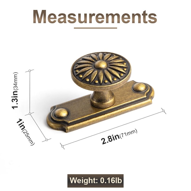 Peut inclure: Poign&eacute;e de meuble en laiton antique avec bouton &agrave; motif floral et plaque arri&egrave;re rectangulaire. Dimensions : 71 mm de long, 25 mm de large et 34 mm de haut. Poids : 0,16 lb.