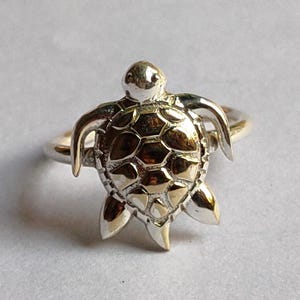 Sterling Silver Sea Turtle Ring: Boho Ocean Jewelry