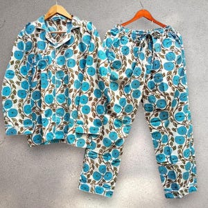 100% Cotton Floral Pajama Set for Women, Sea Blue Print Soft Nightwear, Bridesmaid Pajama Set, Bridal Bachelorette pajama set,Indian PJ Set