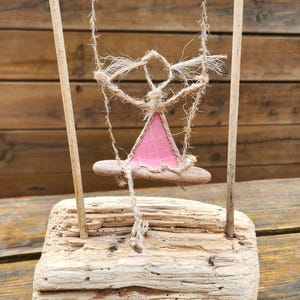 Altalena, legno galleggiante, filo, carta, fatto a mano, creazione artigianale, oggetto decorativo, figurina, bambino