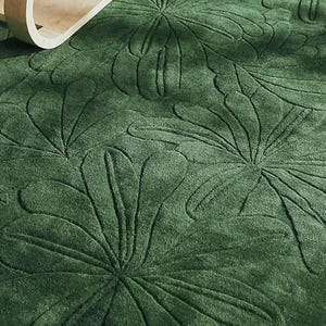 Anthropologie Sculpted Daisy Green Handmade Tufted Wool Area Rug For Bedroom Livingroom Office Kitchen Nursery Entryway modern Rug