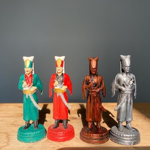 Ottoman Janissary Figurine – Historical Home Decor –  Hand-Painted Royal Chess Piece Statue –  Collectible Gif-Ottoman Soldier Figurine