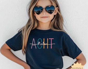 Personalisiertes Geburtstagsshirt für Mädchen und Jungen mit Name und Zahl, Geburtstagsoutfit, T-Shirt für Geburtstagskind, 4 5 6 7 8 9 10