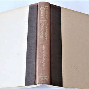 Book, Actor, Laurence Oliver An Autobio Confessions of  an Actor, Pub. Simon and Schuster, New York, C.R. 1982, First Edition, Full No Line,