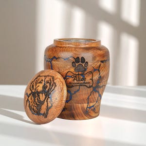 Personalisierte Holzurne für Haustiere | Individuell gravierte Hunde- oder Katzenasche-Erinnerungsbox | Haustier Erinnerung Urne Beileid Geschenk