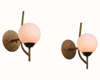 Modern Brass Wall Sconce Frosted Glass Globe Light Fixture Mid-Century Minimalist Wall Lamp