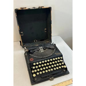 Portable Remington Antique Typewriter With Case - Etsy