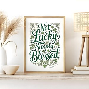 No afortunado, simplemente bendecido, PNG, Romanos 4:7-8, Día de San Patricio, Trébol de tres hojas