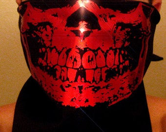 Devil Red Chrome Skull Face Black Bandana Mask Biker Dust Shield Wrap Scarf metallic blood crimson tattoo calavera evil club