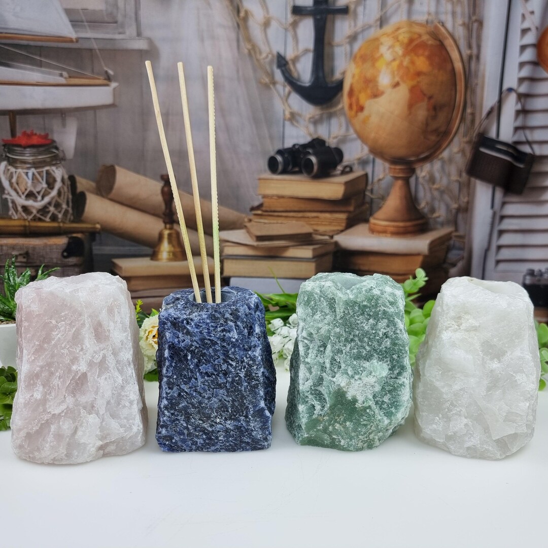 Assorted Quartz Diffuser Natural Stones Height 15 Cm and Total Weight ...
