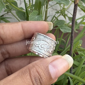 Handmade Sterling Silber Breite Filigrane Band | Geprägter Blumenkranz.