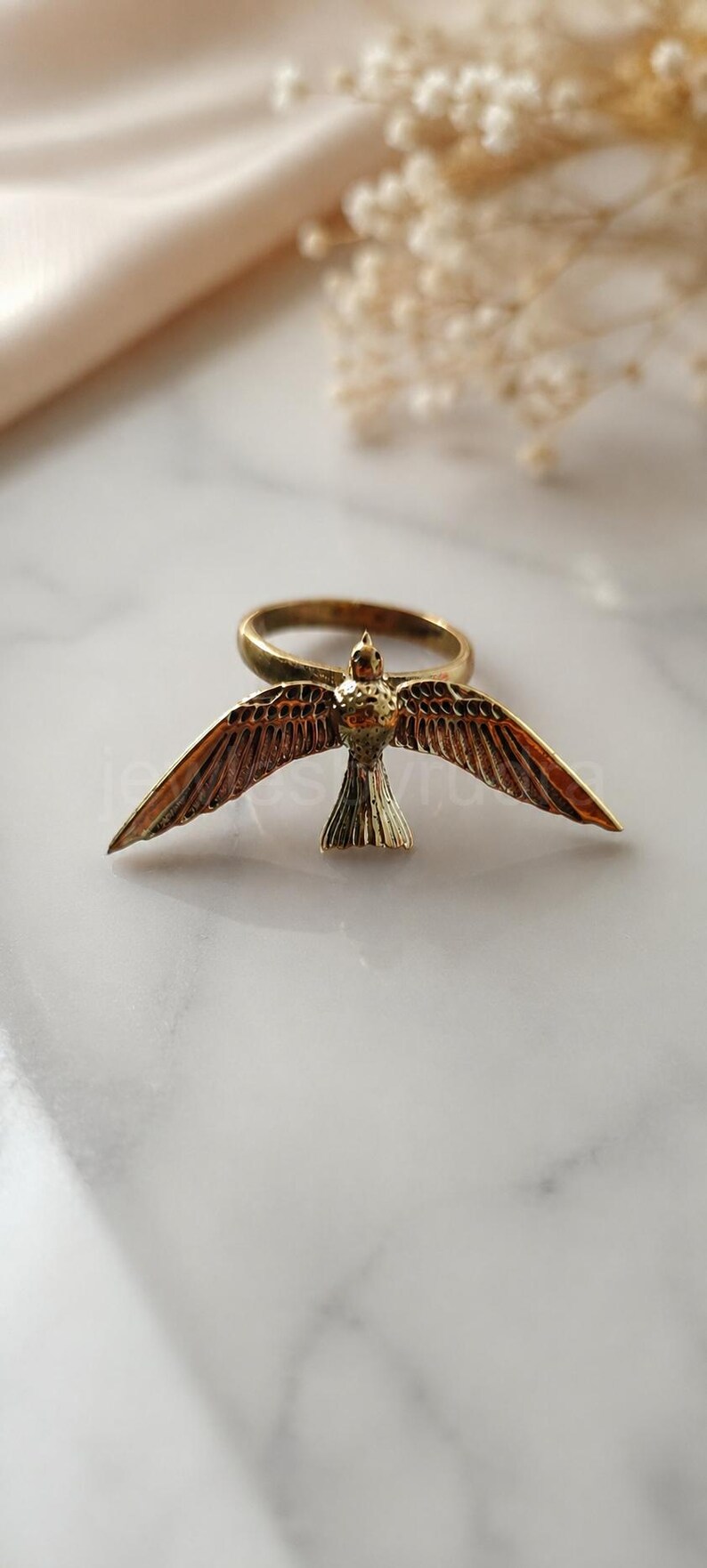 Vintage Brass Bird Ring | Flying Sparrow Ring | Nature Inspired Statement Ring image 3