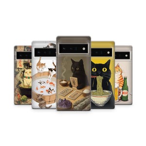Puede incluir: Una colección de fundas para teléfonos con ilustraciones caprichosas de gatos. Los diseños incluyen un gato negro leyendo cartas del tarot, un gato comiendo fideos y gatos en aguas termales. Las fundas tienen un diseño elegante y moderno.