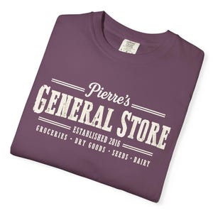 Camiseta de Stardew Valley, Camiseta de la tienda general de Pierre, Merchandising de Stardew Valley, Regalo de Stardew Valley imagen 1
