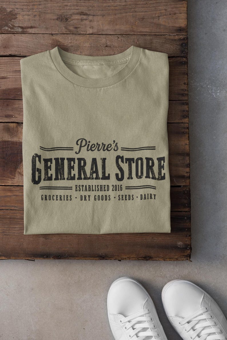 Camiseta de Stardew Valley, Camiseta de la tienda general de Pierre, Merchandising de Stardew Valley, Regalo de Stardew Valley imagen 12