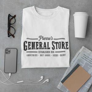 Camiseta de Stardew Valley, Camiseta de la tienda general de Pierre, Merchandising de Stardew Valley, Regalo de Stardew Valley imagen 8