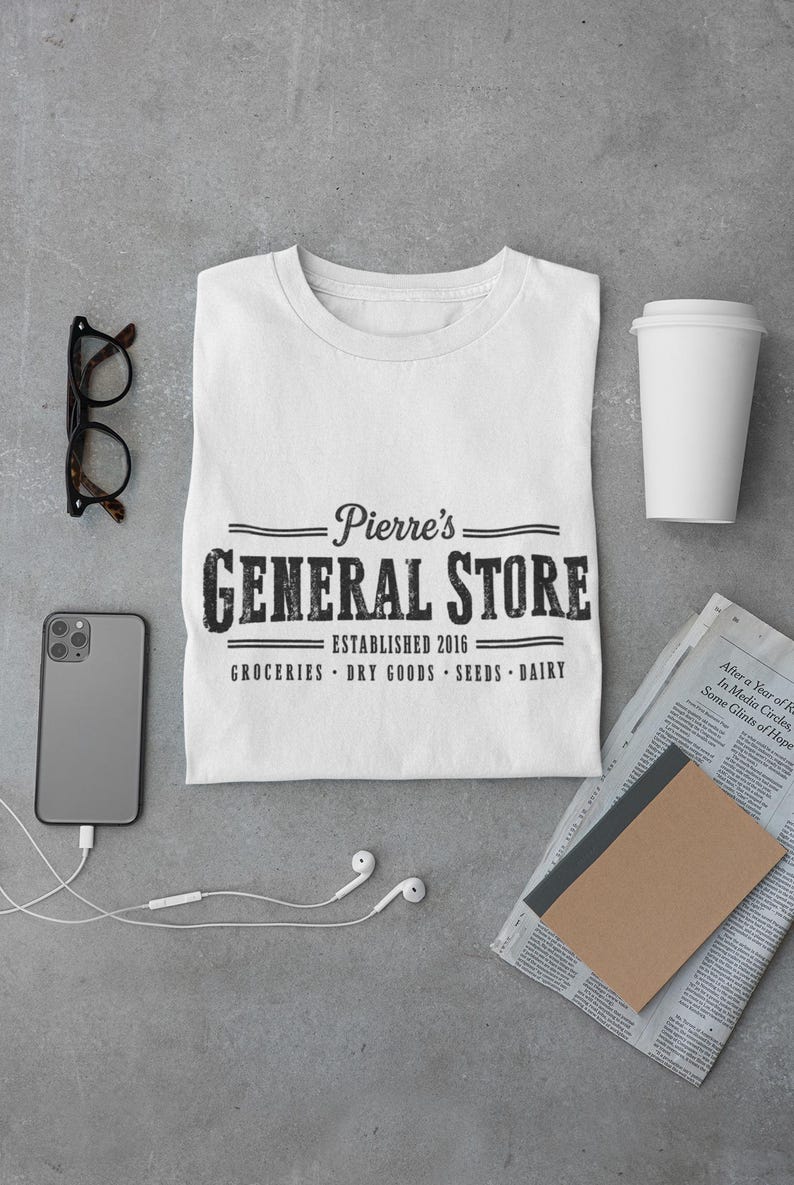 Camiseta de Stardew Valley, Camiseta de la tienda general de Pierre, Merchandising de Stardew Valley, Regalo de Stardew Valley imagen 8