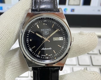 Vintage Seiko 5 Automatic Watch: Refurbished Black Face, Croco Leather Strap