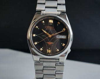 Vintage 1989 Citizen Automatic 8200 Day-date Japanese Men's Wrist