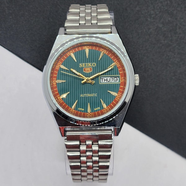 Vintage Restored Seiko 5 Automatic Watch: Green Face, Day/Date