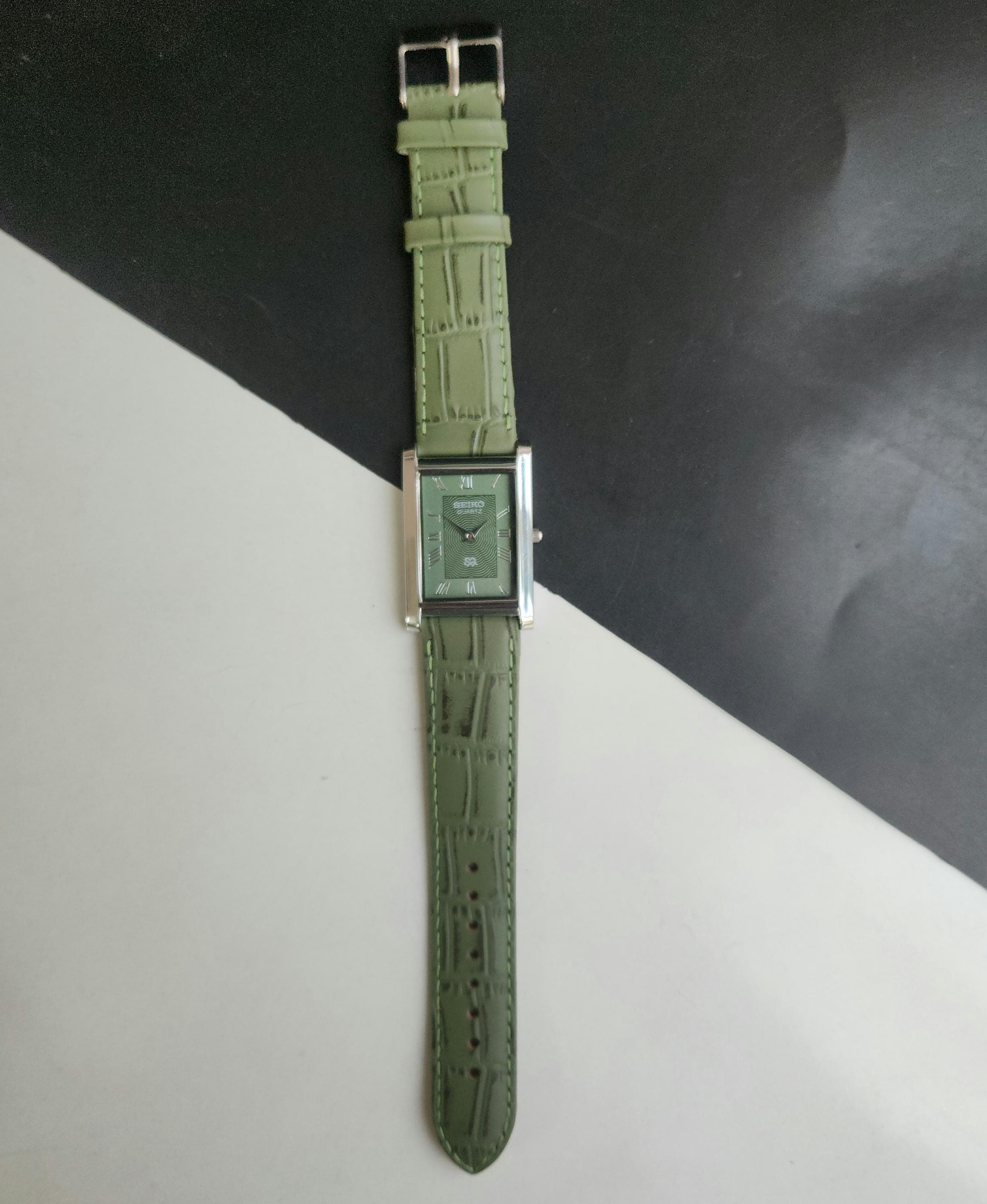 Embassy watches - Etsy 日本