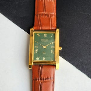 Seiko Slim Refurbish Quartz Herren Grünes Gesicht Seltene Dress Style 26 mm Gehäuse Vintage Gentlemen&#39;s Armbanduhr B10 Rechteckig