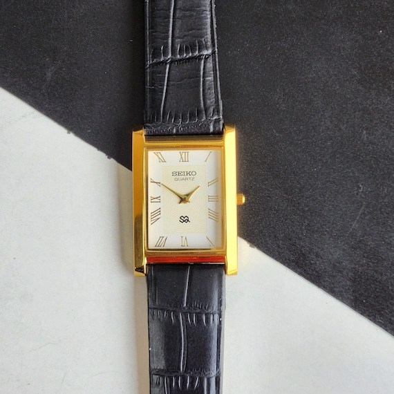 Seiko Slim Quartz Watch: Refurbished Vintage Dress Style