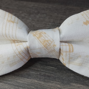 Music bow tie