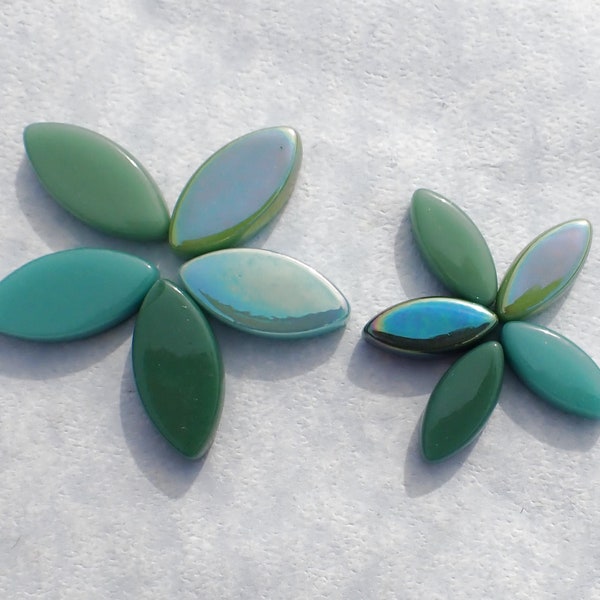 Shades of Green Glass Leaves - 50g of Petals in 14mm and 19mm Mix of 2 Sizes - Spring Breeze