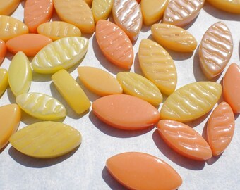 Yellow and Orange Glass Leaves - 50g of Petals in 14mm and 19mm Mix of 2 Sizes - Jonquil