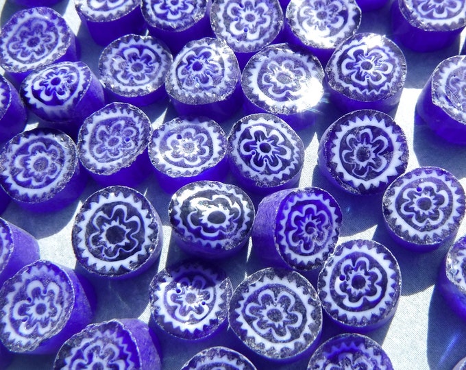 White Flowers in Deep Blue Millefiori - 25 grams