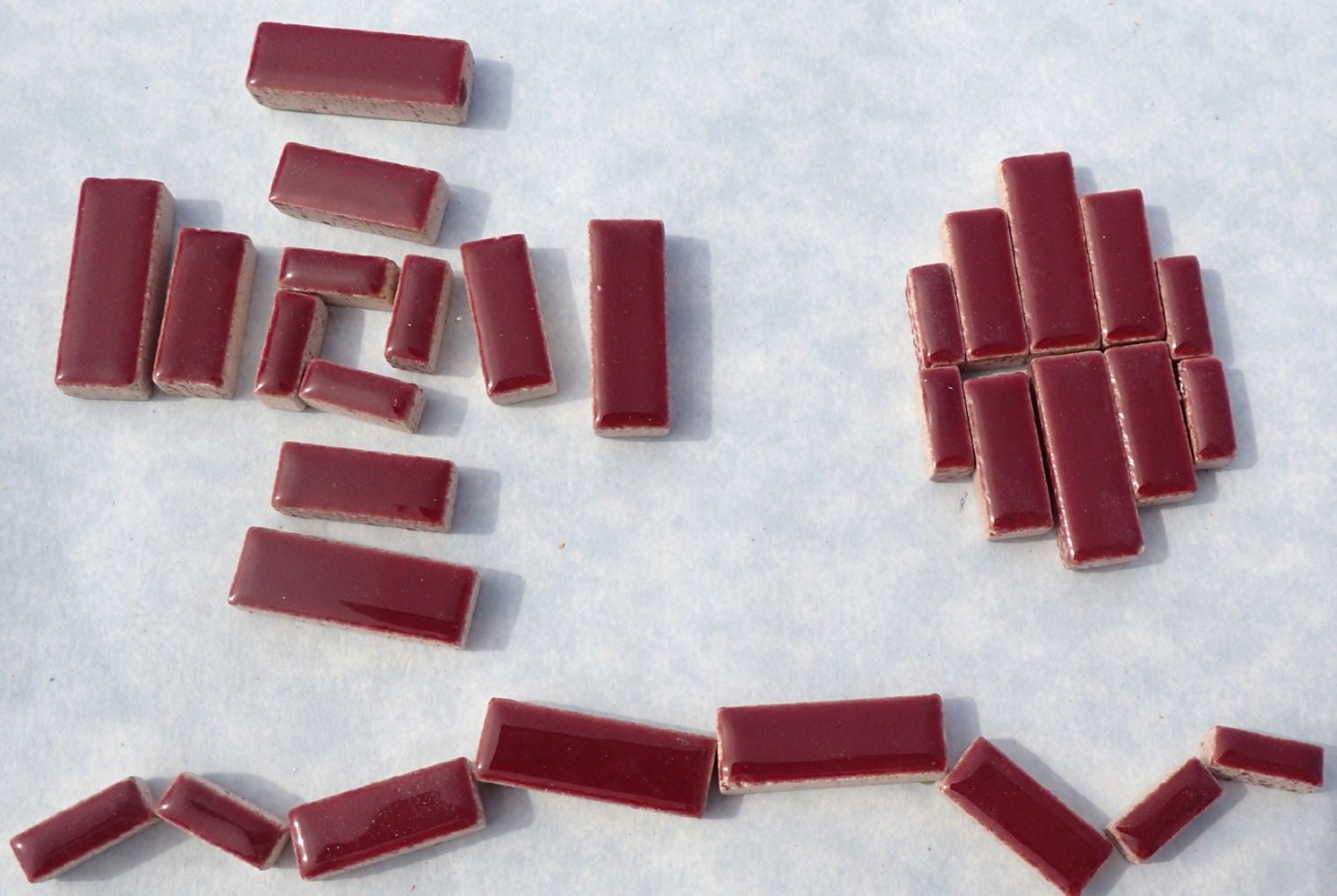 Burgundy Mini Rectangles Mosaic Tiles - 50g Ceramic in Mix of 3 Sizes 3 ...