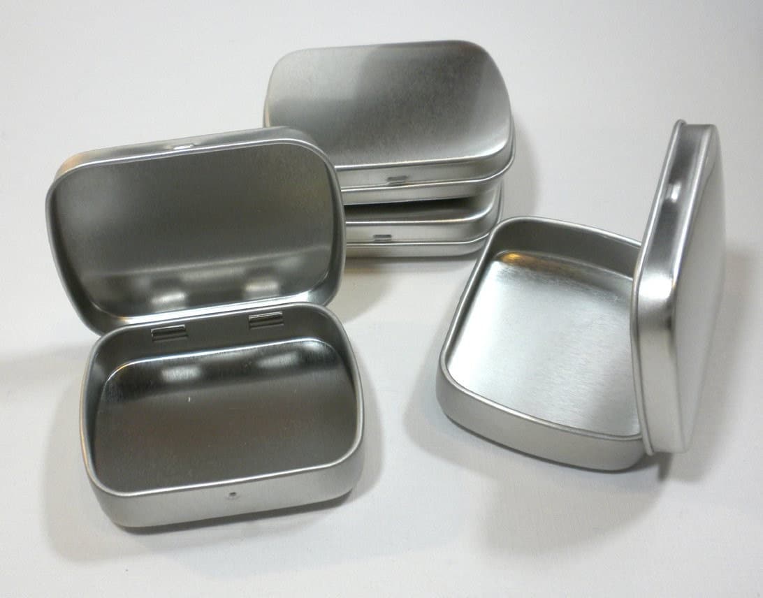Small Mint Tins with Hinged Top and Rounded Corners - Use for your Pe…
