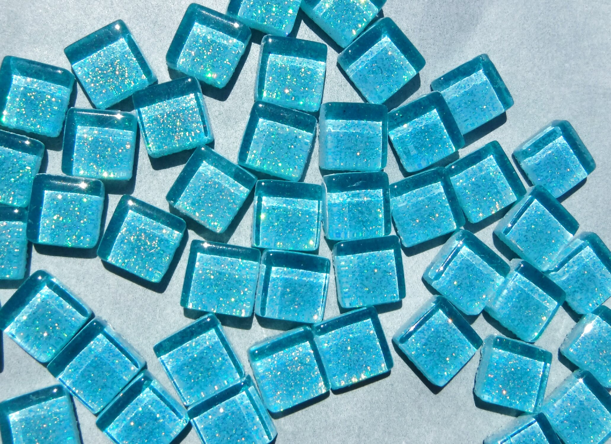 Poolside Blue Glitter Tiles 100 Metallic 1 cm Glass Tiles