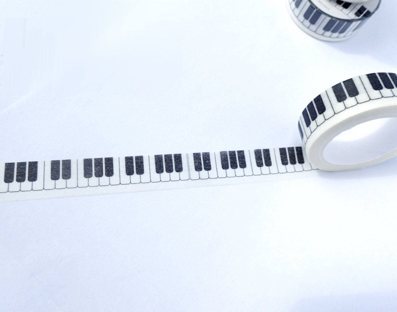 Washi tape touches de piano RAYHER 15M x 15mm