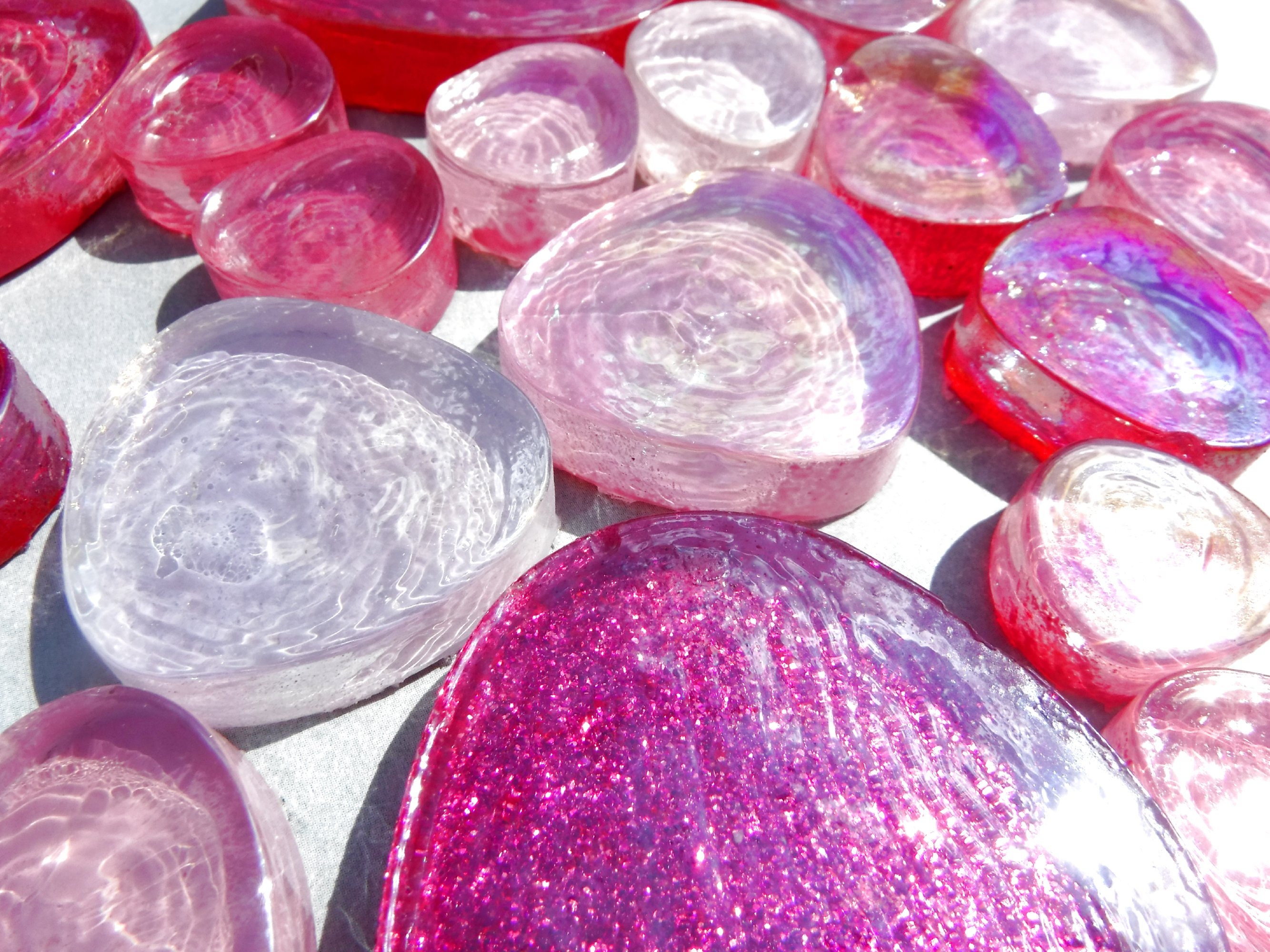 Pink Iridescent Glass Pebble Tiles Some Glitter Half Pound Etsy