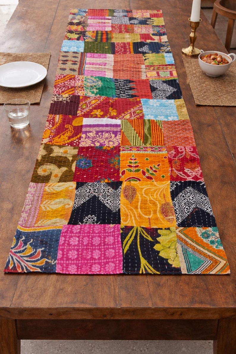 Camino de mesa estilo boho patchwork, manteles de algodón vintage acolchados kantha hechos a mano, lino artesanal textil sostenible imagen 12