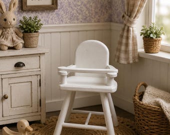 Silla alta miniatura para bebé - Muebles para guardería de casa de muñecas - Escala 1:12