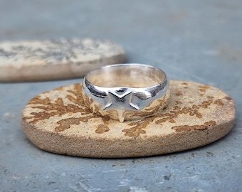 Sterling Silver Star Ring | Minimalist 925 Band Ring | Celestial Jewelry for Women & Men | Handmade Star Symbol Ring | Gift for Star Lovers