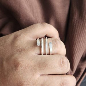 Sterling Silver Infinity Band Ring: Unisex Minimalist Jewelry