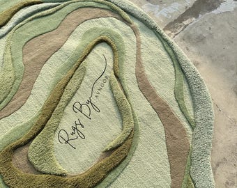 Handgetuft tapijt van Nieuw-Zeelandse wol: olijfgroen abstract tapijt