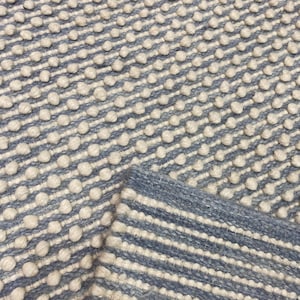 Handwoven Chunky Wool Loop Rug: Gray & Ivory Textured Carpet