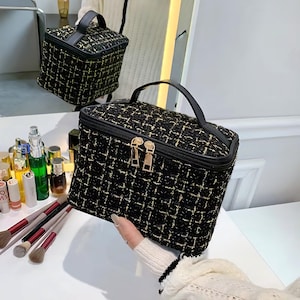 Trousse de Maquillage Élégante en Tissu Tweed