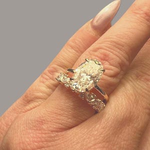Oval Cut Engagement Bridal Hidden Halo Ring Set Moissanite Diamond, Solid Gold Anniversary Lab Grown Diamond Ring Wedding Ring Gift For Her
